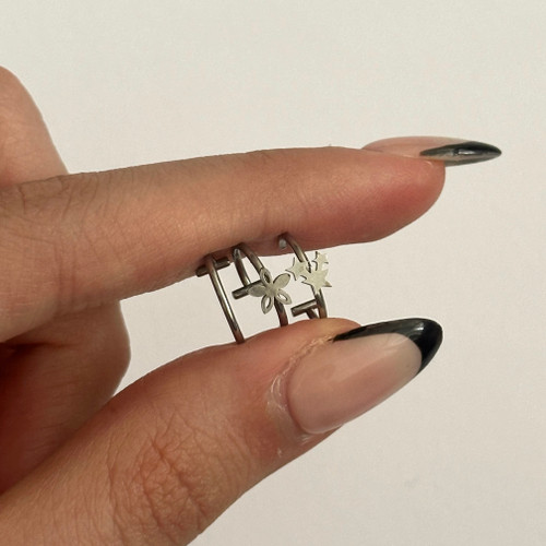 پیرسینگ فیک لب